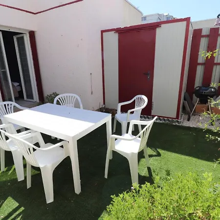 Charmante Maison 3 Pieces - Terrasse, Clim, Parking - A 5 Min De La Plage Et Commerces - Fr-1-307-180 Holiday home *
