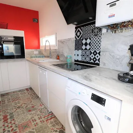 Charmante Maison 3 Pieces - Terrasse, Clim, Parking - A 5 Min De La Plage Et Commerces - Fr-1-307-180 Le Grau-du-Roi