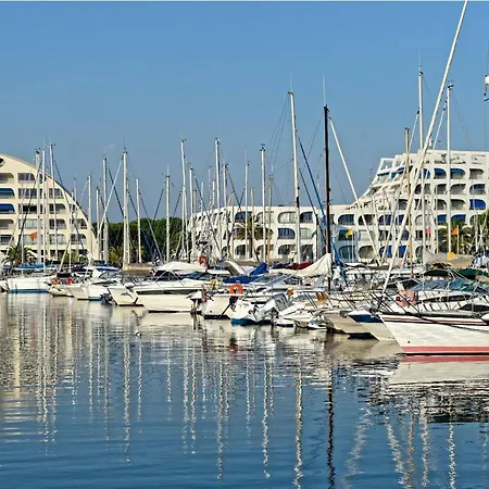 Holiday home Charmante Maison 3 Pieces - Terrasse, Clim, Parking - A 5 Min De La Plage Et Commerces - Fr-1-307-180 *